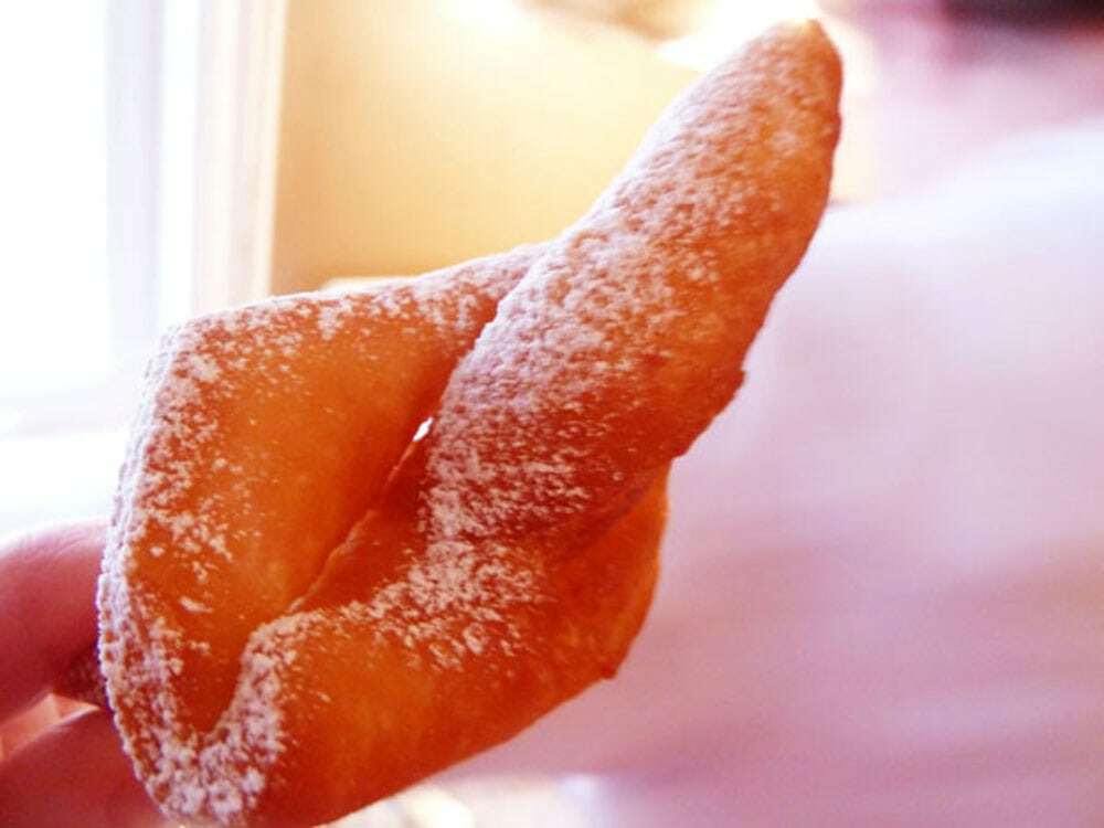 Beignets de Carnival - Food Gypsy
