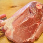 Pork_Shoulder_cutting_away_the_fat