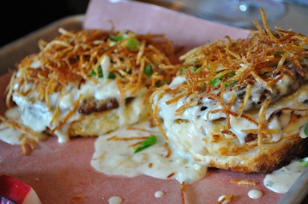 Union 613, Biscuits & Gravy - Food Gypsy Union 613, Biscuits & Gravy - Food Gypsy