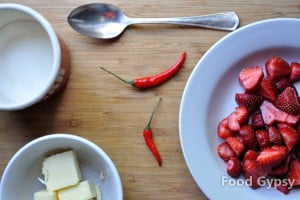 Strawberries, chilies & butter - FG