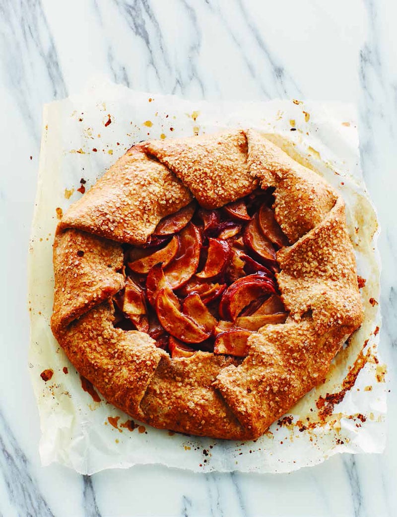 Apple Tarts with Whole Wheat Crust, Real Food, Real Good. smit_9780143192190_galley_smit_9780143192190_4p_all_r1_spreads-124
