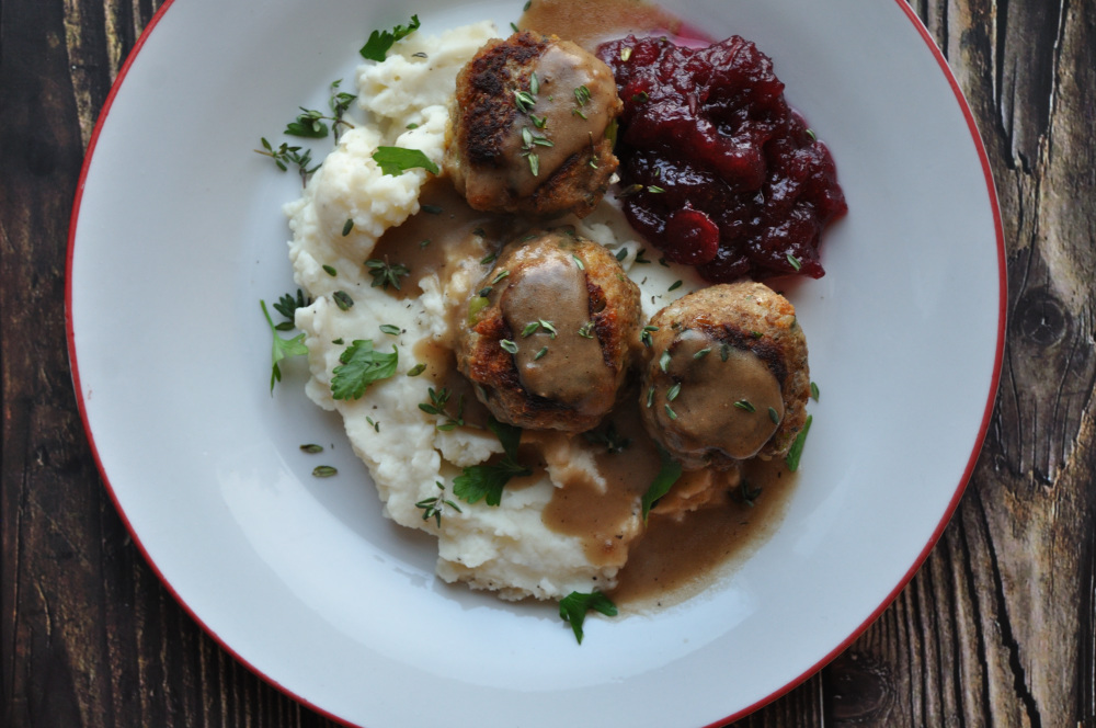 Turkey Stuffing Meatballs and Gravy