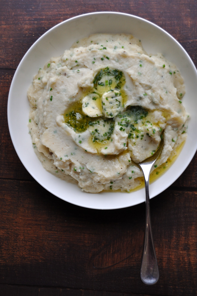 Sour Cream and Chive Mashed Potatoes