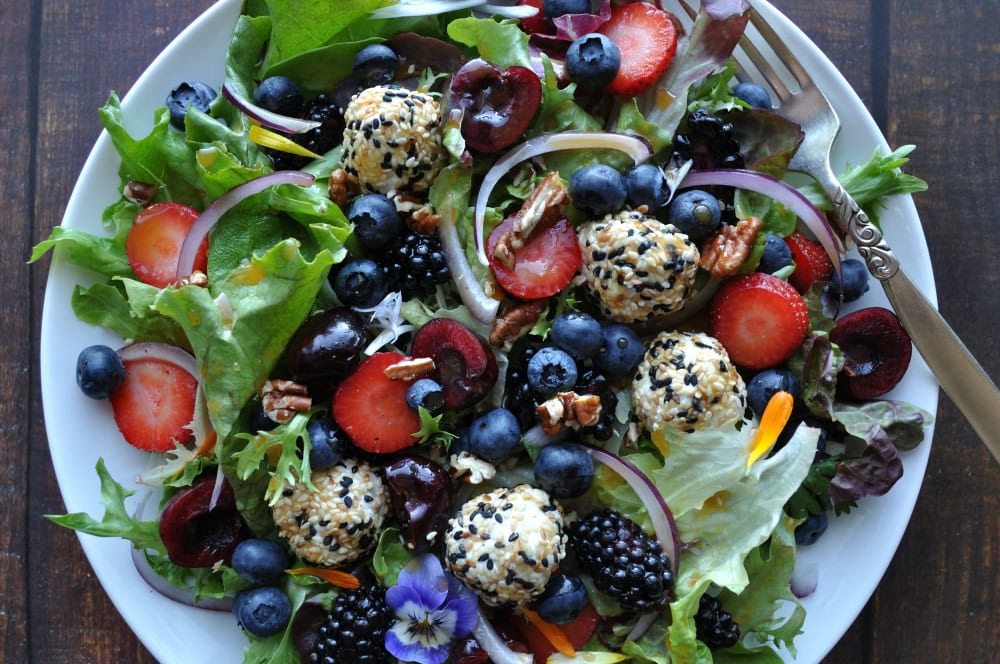 Goat Cheese Salad with Berries