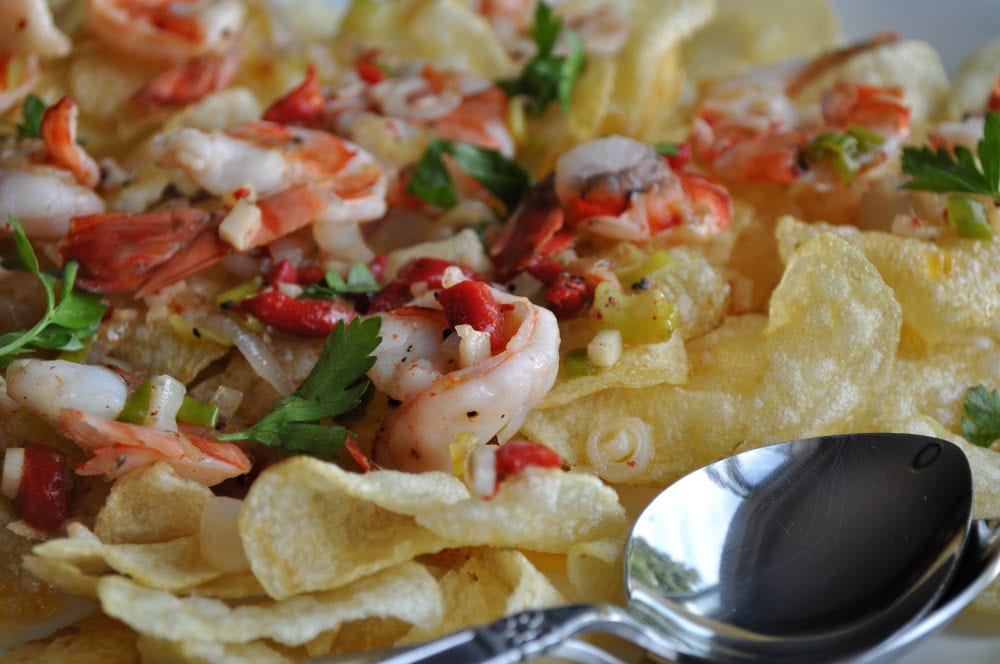 Gambas al Ajillo and crisps