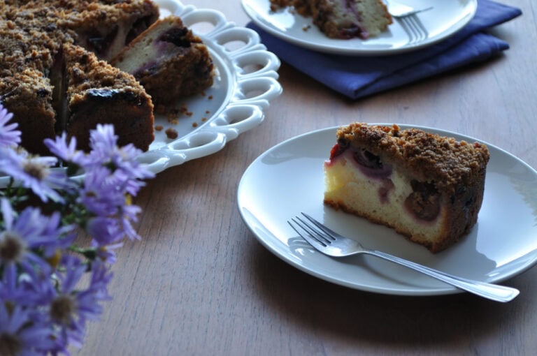 Plum Cake with Graham Crumble Recipe